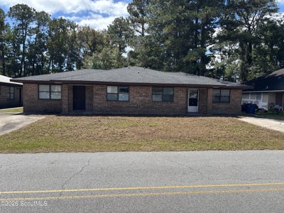 /international/us/118-s-palm-drive-brunswick-ga-110110336239/