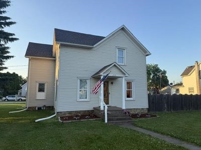 /international/us/250-w-main-street-mondovi-wi-110108816599/