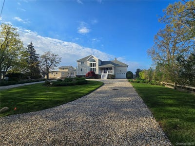 /international/us/83-hampton-road-sag-harbor-ny-110107940296/