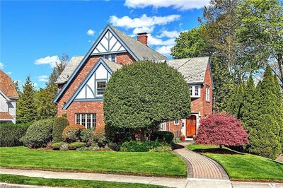 /international/us/40-dryden-avenue-pawtucket-ri-110107843423/