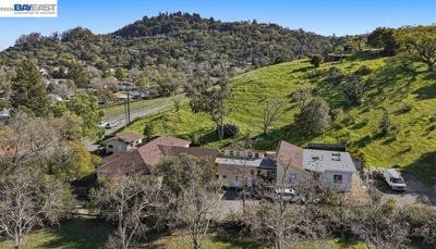 /international/us/179-los-ranchitos-rd-san-rafael-ca-110106816039/
