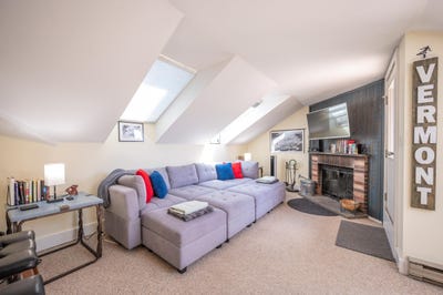 /international/us/9a-mountain-village-way-dover-vt-110107823816/