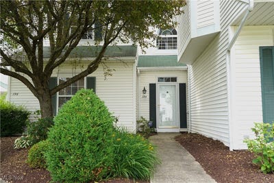 /international/us/194-vista-circle-north-olmsted-oh-110100189595/