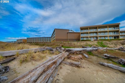 /international/us/88416-1st-ave-florence-or-110101026312/