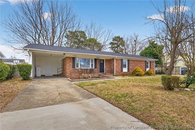 /international/us/5641-carson-drive-fayetteville-nc-110107399850/