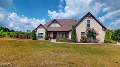 /international/us/338-beasley-drive-lexington-tn-110101258729/