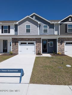 /international/us/101-commons-view-drive-hampstead-nc-110107633506/