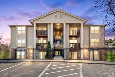 /international/us/2560-creve-coeur-mill-road-maryland-heights-mo-110106319142/
