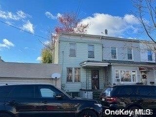 /international/us/94-42-113th-street-richmond-hill-ny-110096105023/