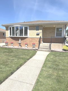 /international/us/4047-denley-avenue-schiller-park-il-110108983808/