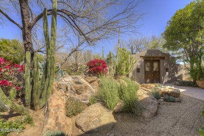 /international/us/3119-arroyo-hondo-carefree-az-110098039746/