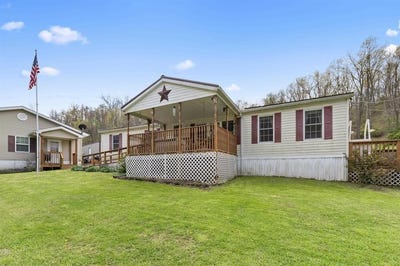 /international/us/2745-county-road-35-chesapeake-oh-110104965877/