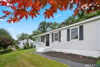 /international/us/9-cricket-road-east-windsor-ct-110109025430/