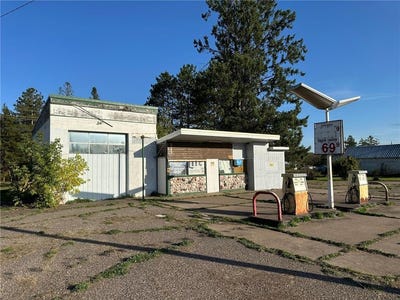 /international/us/7326-county-highway-61-rutledge-mn-110102616588/
