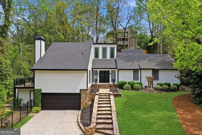 /international/us/4061-laurel-ridge-trail-se-smyrna-ga-110107061290/