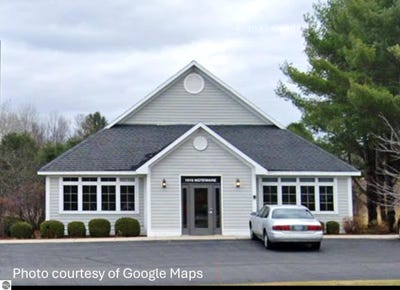 /international/us/1015-noteware-drive-traverse-city-mi-110105267325/