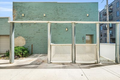 /international/us/5-e-columbia-avenue-champaign-il-110104976299/