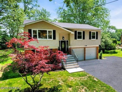 /international/us/330-broad-street-eatontown-nj-110100158771/