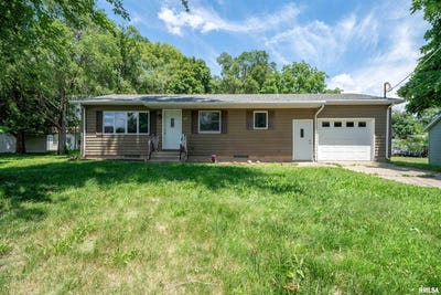 /international/us/105-e-9th-street-delavan-il-110100635610/