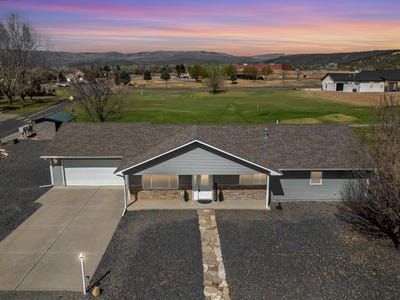 /international/us/404-se-birdie-circle-cedaredge-co-110106753168/