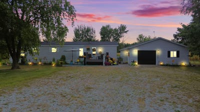 /international/us/15811-county-rd-w-200-n-medaryville-in-110108256851/