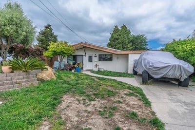 /international/us/124-hebard-st-santa-cruz-ca-110107279791/