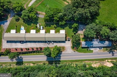 /international/us/621-nicklesville-road-ne-resaca-ga-110101618596/