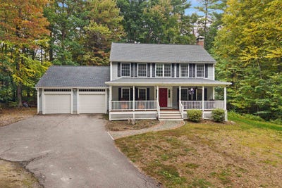 /international/us/10-ryan-road-goffstown-nh-110120135695/