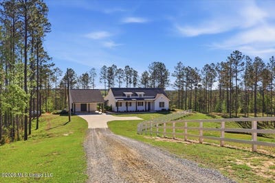 /international/us/333-beaverdam-road-camden-ms-110107440409/