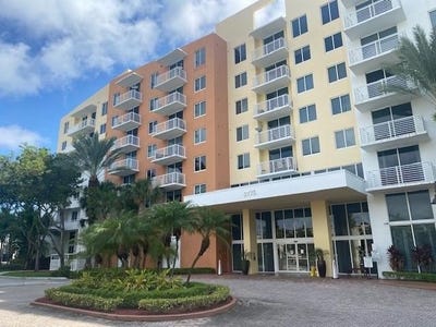 /international/us/2775-ne-187th-street-aventura-fl-110107796449/
