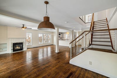 /international/us/258-depot-street-stowe-vt-110105972353/