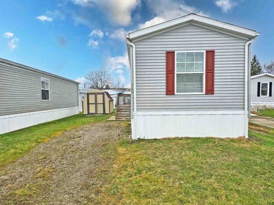 /international/us/12860-mayfield-road-chardon-oh-110106723345/