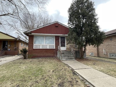 /international/us/210-calumet-boulevard-harvey-il-110097467087/