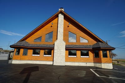/international/us/211-w-north-avenue-stockton-il-110120452278/