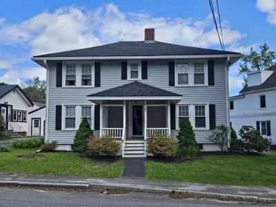 /international/us/7-roosevelt-avenue-waterville-me-110108389099/