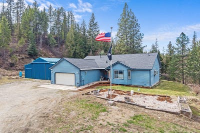 /international/us/1527-pingston-creek-rd-kettle-falls-wa-110106958912/