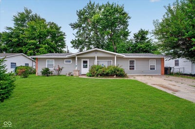 /international/us/702-sweetbriar-avenue-whiteland-in-110109563098/