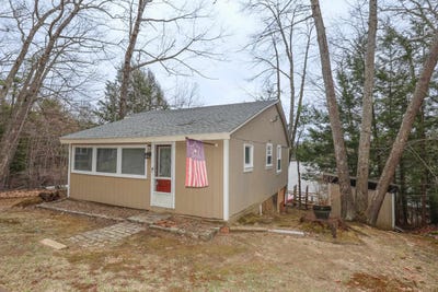 /international/us/44-w-huntress-pond-road-barnstead-nh-110107508237/