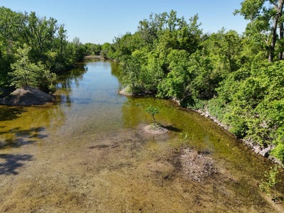 /international/us/2590-kansas-rd-fort-scott-ks-110099555319/