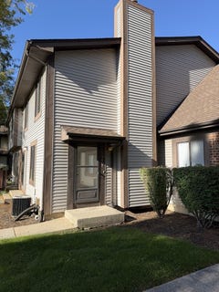 /international/us/1803-raintree-court-sycamore-il-110120137194/