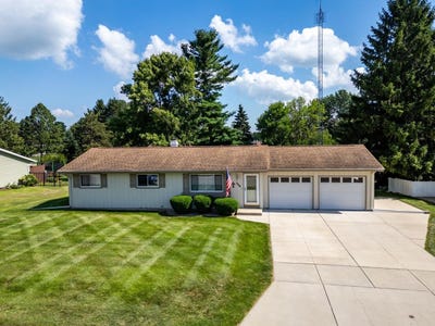 /international/us/3256-hampshire-road-janesville-wi-110100986055/