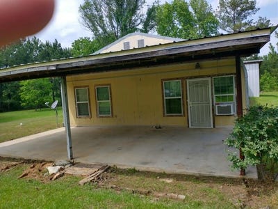 /international/us/79-county-road-2354-marietta-tx-110095457942/