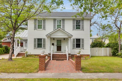 /international/us/404-avenue-c-new-bern-nc-110109167878/