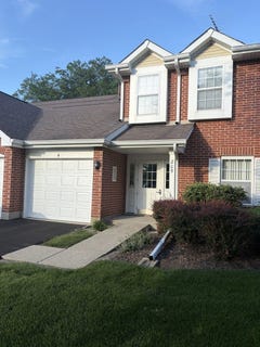 /international/us/205-ashbury-lane-e-roselle-il-110109181148/