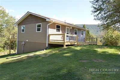 /international/us/53-parkview-drive-sparta-nc-110120026919/