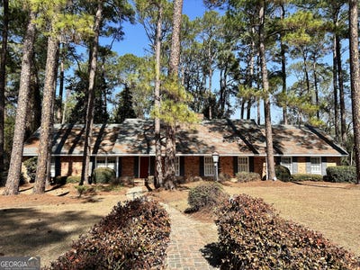 /international/us/225-alabama-drive-tifton-ga-110102596194/