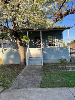 /international/us/325-n-7th-street-fowler-ca-110107001644/