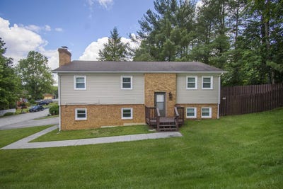 /international/us/2000-lombardi-drive-blacksburg-va-110100094096/