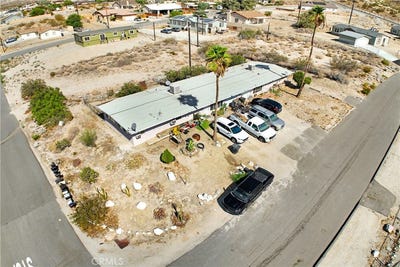 /international/us/13345-mesquite-road-whitewater-ca-110099131261/