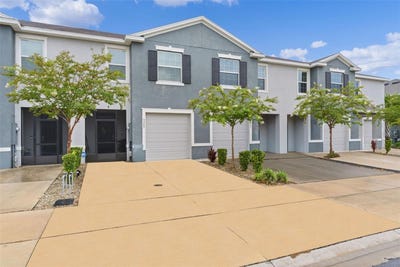 /international/us/5365-pinecone-court-wildwood-fl-110109696993/